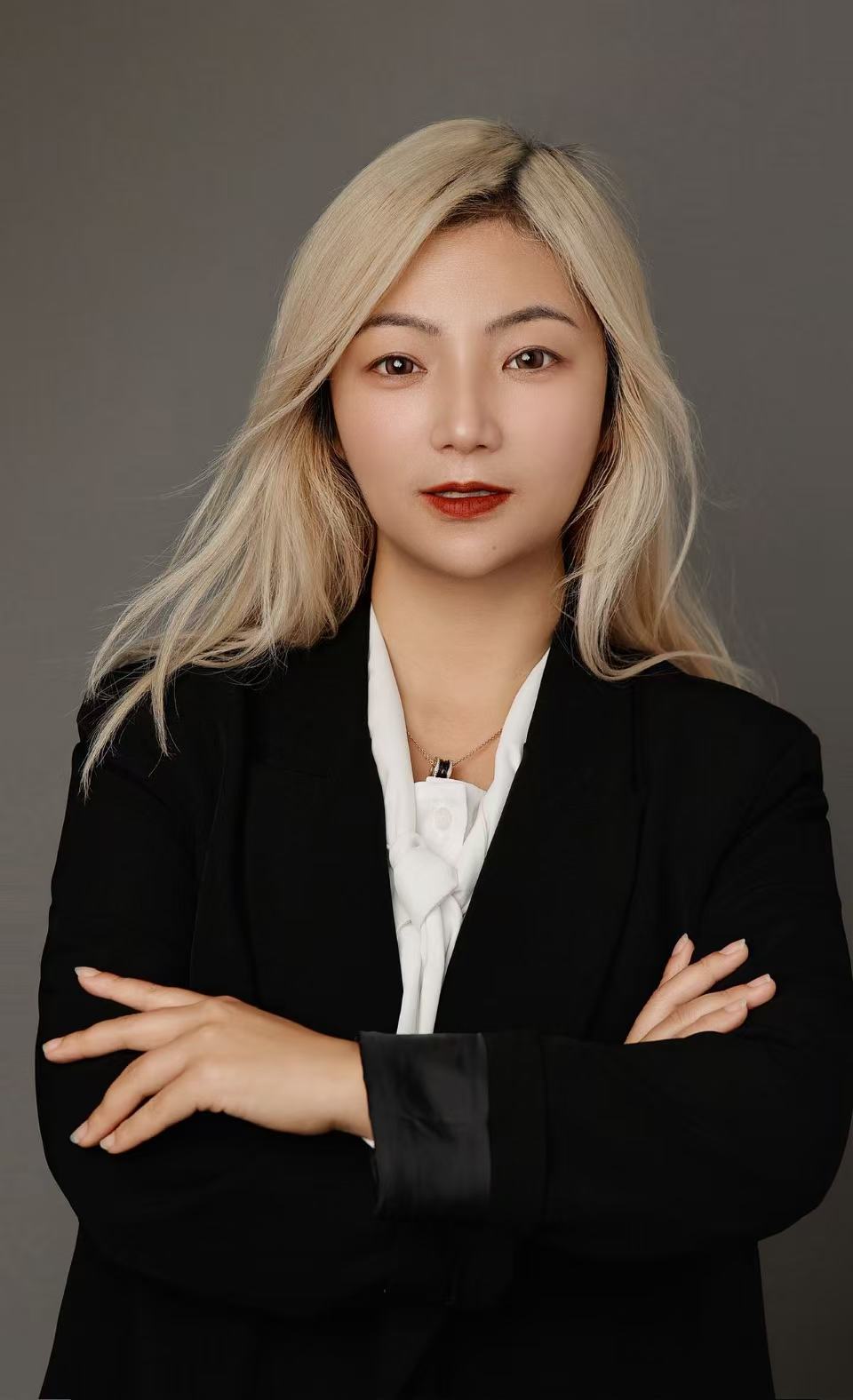 Ivy Guo, Founder & Principal Broker